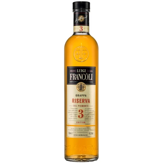 Grappa Riserva 3 Anni 0,7L 3 Grappa Riserva 3 Anni 0,7L